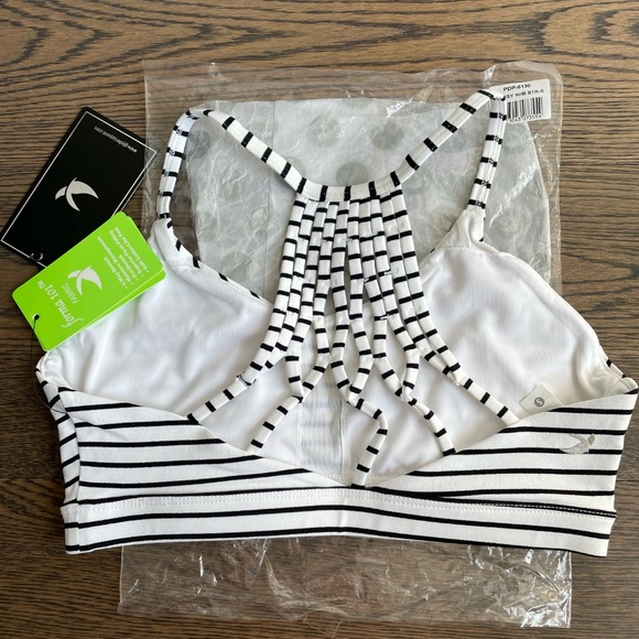 NWT Glyder Energy Bra in Black / White Stripe Small (6) - Picture 4 of 6